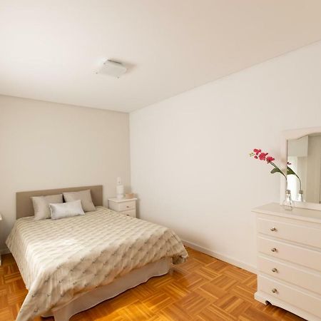 Light And Bright Apartment In Central Valencia Buitenkant foto