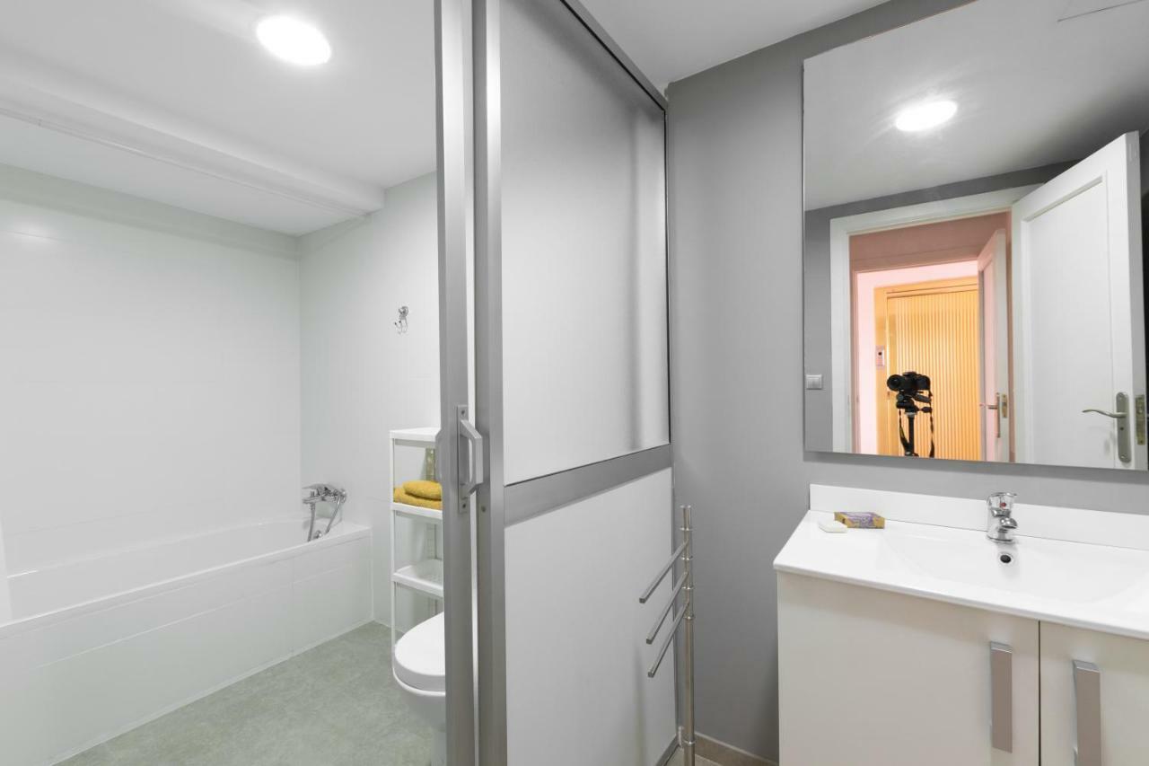 Light And Bright Apartment In Central Valencia Buitenkant foto